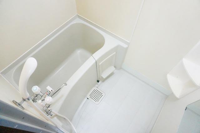 バス・シャワールーム　浴室