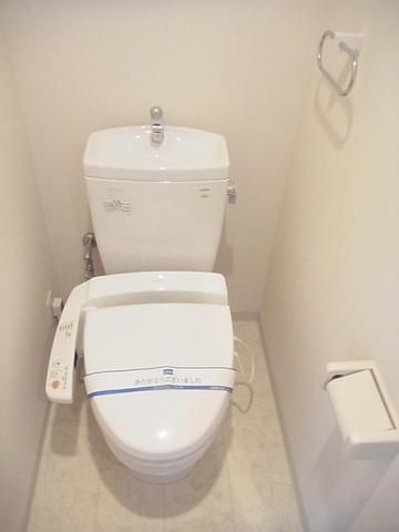 トイレ　ウォシュレット付きトイレ