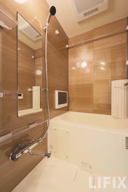 バス・シャワールーム　風呂