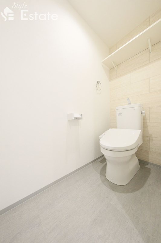 トイレ　同仕様内装