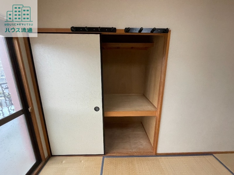 収納　※別号室の写真になります。