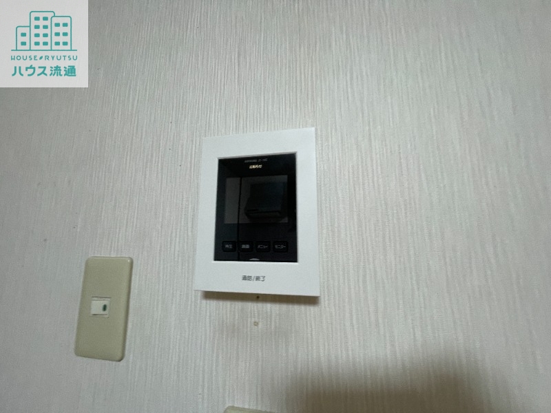 セキュリティ　※別号室の写真になります。