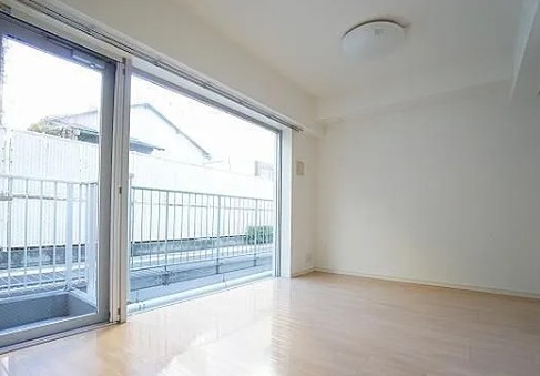 居室・リビング　別タイプ部屋　参考写真です