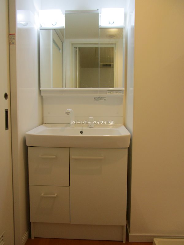 洗面設備　現状優先