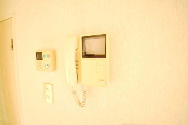 セキュリティ　～はーいどなたっ～別号室参考写真