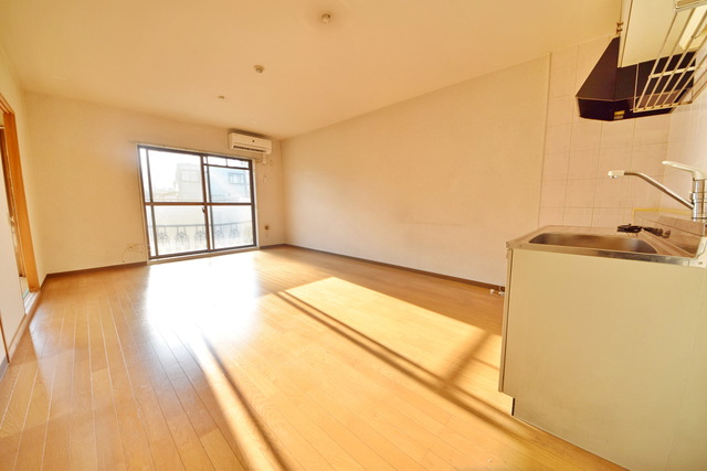 居室・リビング　～日当たりサンサンっ～別号室参考写真