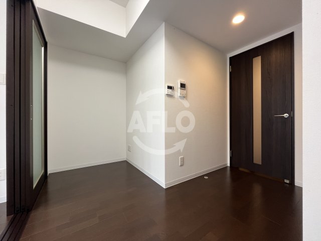 居室・リビング　EL-Sia Shin-Osaka　リビング