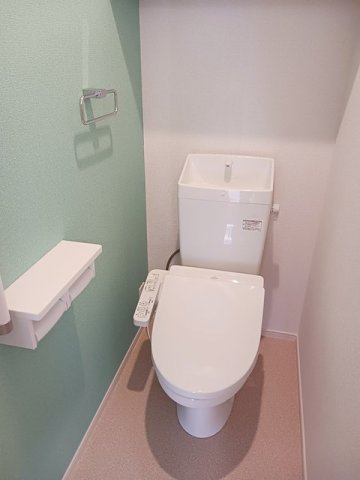 トイレ　ゆったりとした空間のトイレです