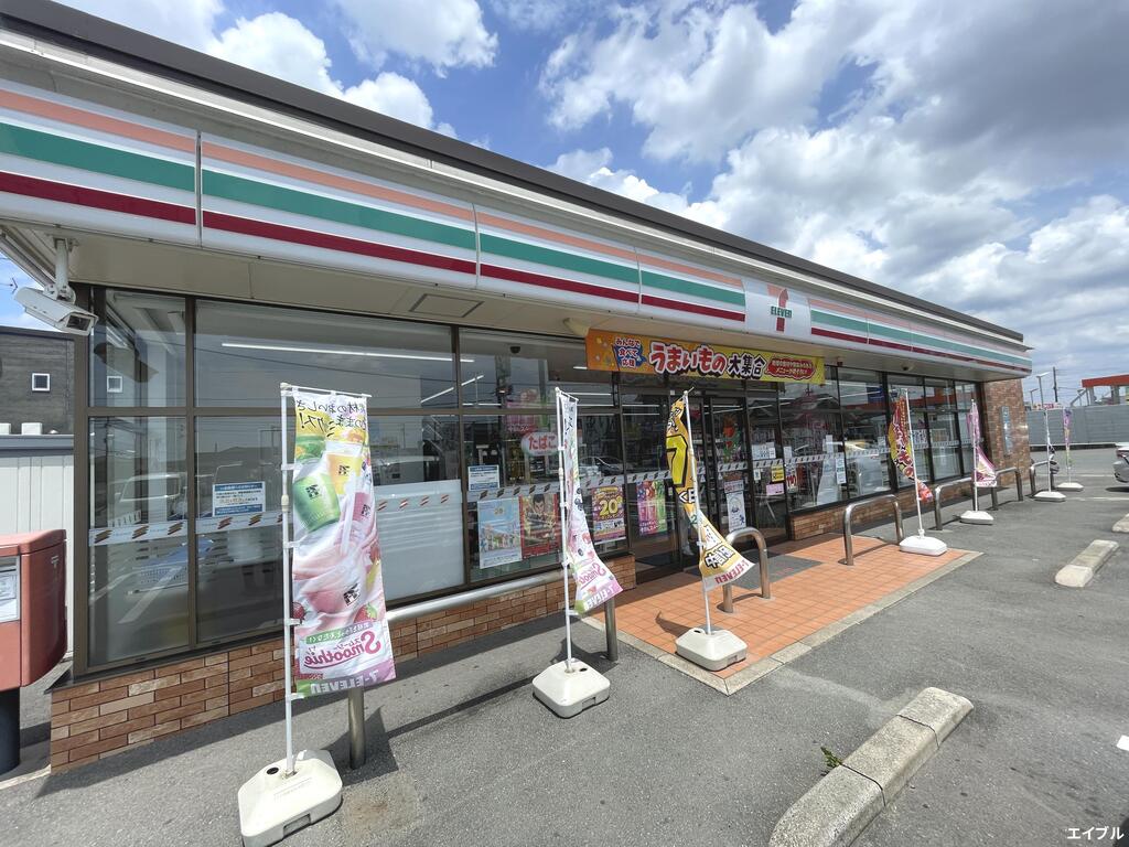 コンビニ　セブンイレブン福岡三輪依井店（コンビニ）まで388m
