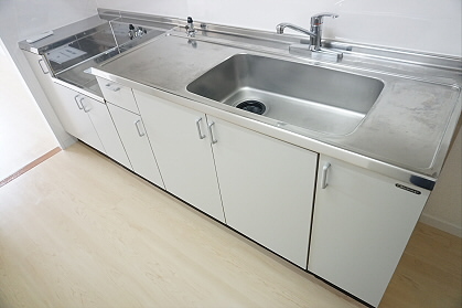 キッチン　※別部屋の写真です