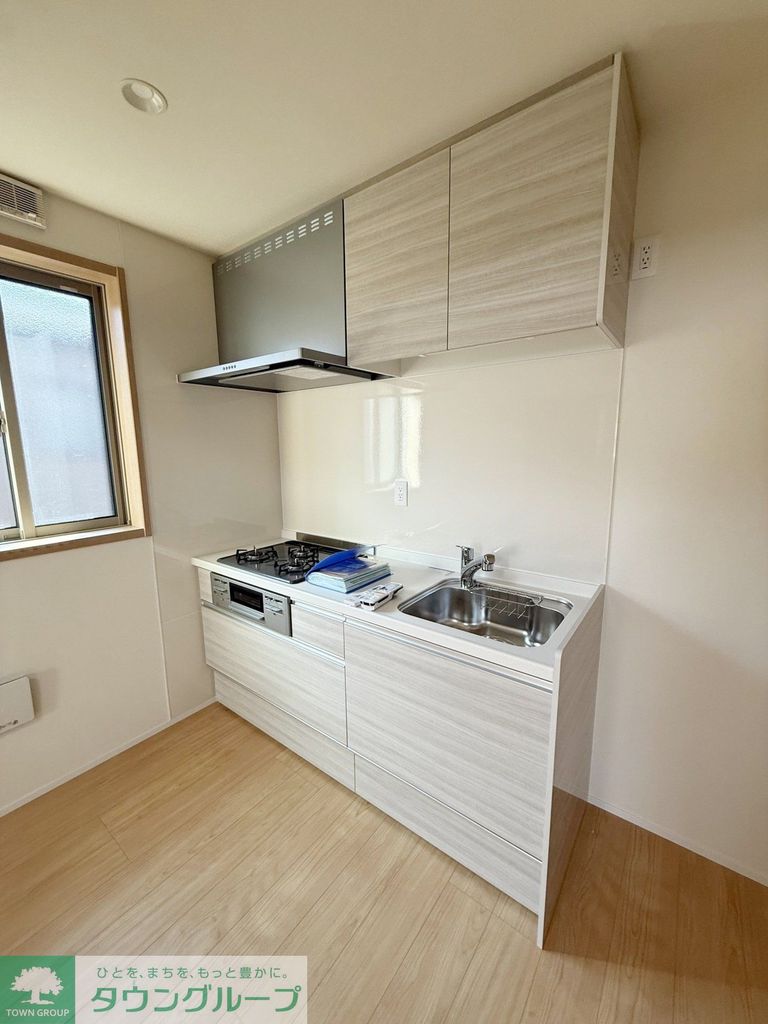 キッチン　バルコニー