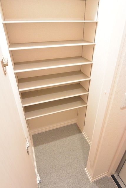 玄関　★玄関収納スペース★