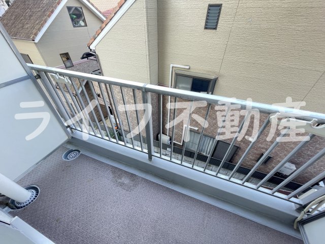 バルコニー　バルコニー付きです