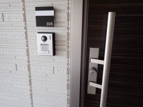 その他設備　ディンプルキーダブルロック、TVモニター