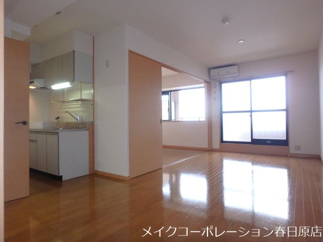 居室・リビング　写真は同型タイプ