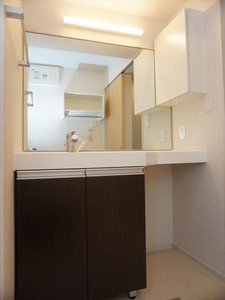 洗面設備　洗面所