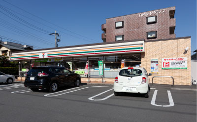 コンビニ　セブンイレブン沼津柳町店（コンビニ）まで626m