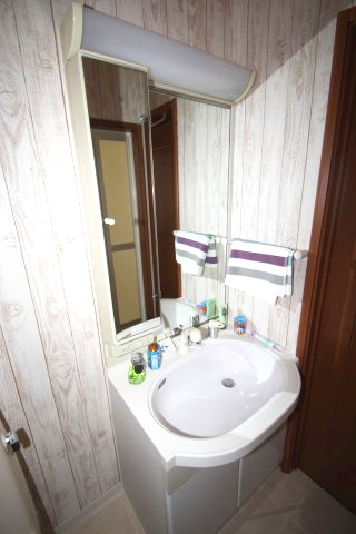 洗面設備　※モデルルーム時の写真を使用しております。