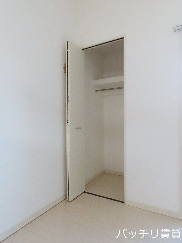 収納　画像は別号室タイプの為、現状を優先致します。