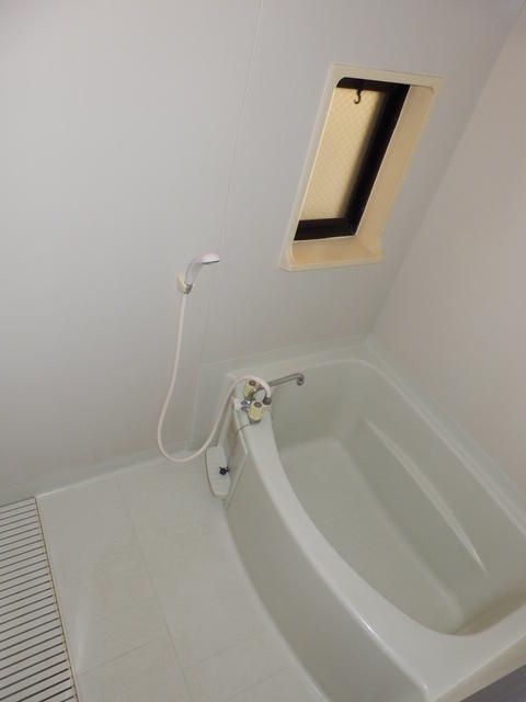 バス・シャワールーム　別部屋参考画像