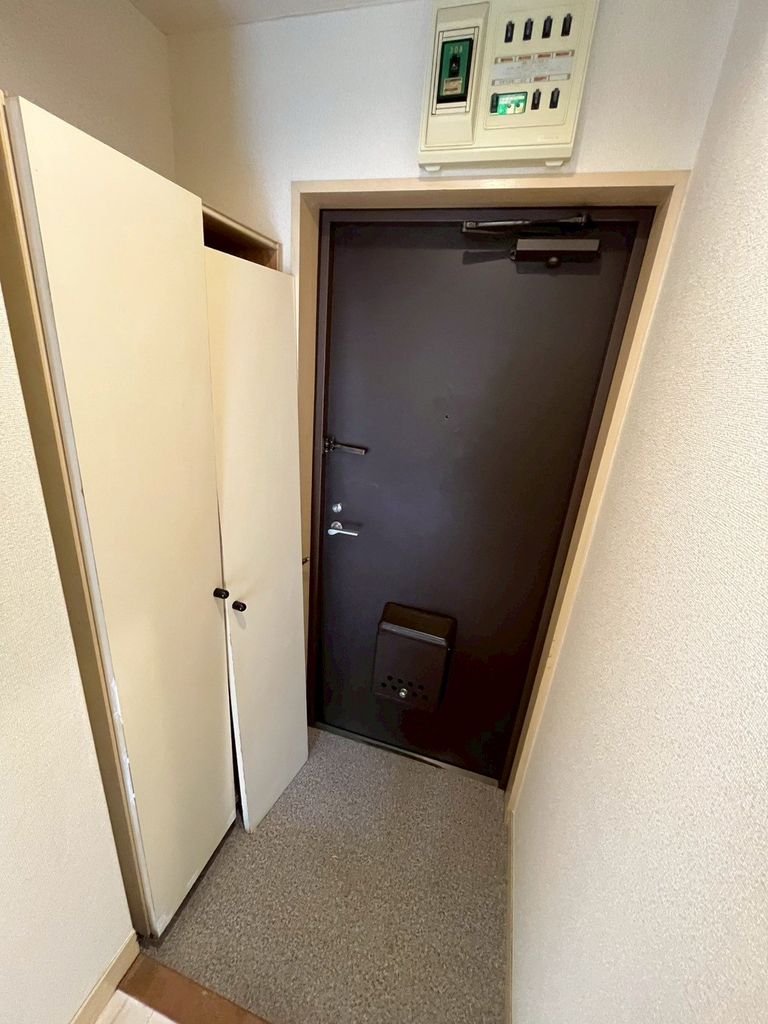玄関　玄関