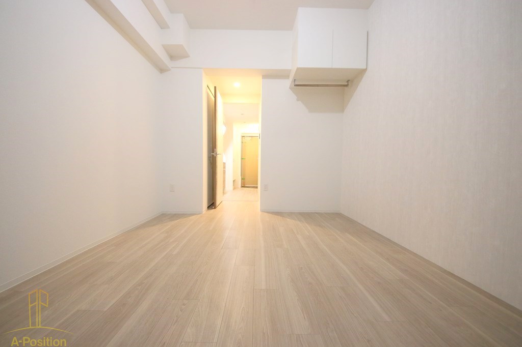 居室・リビング　セレニテ堺筋本町リアン