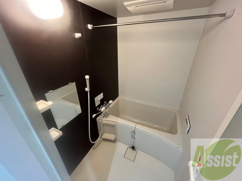 バス・シャワールーム　お風呂です。ゆっくりお風呂につかるのも体に良いですね～