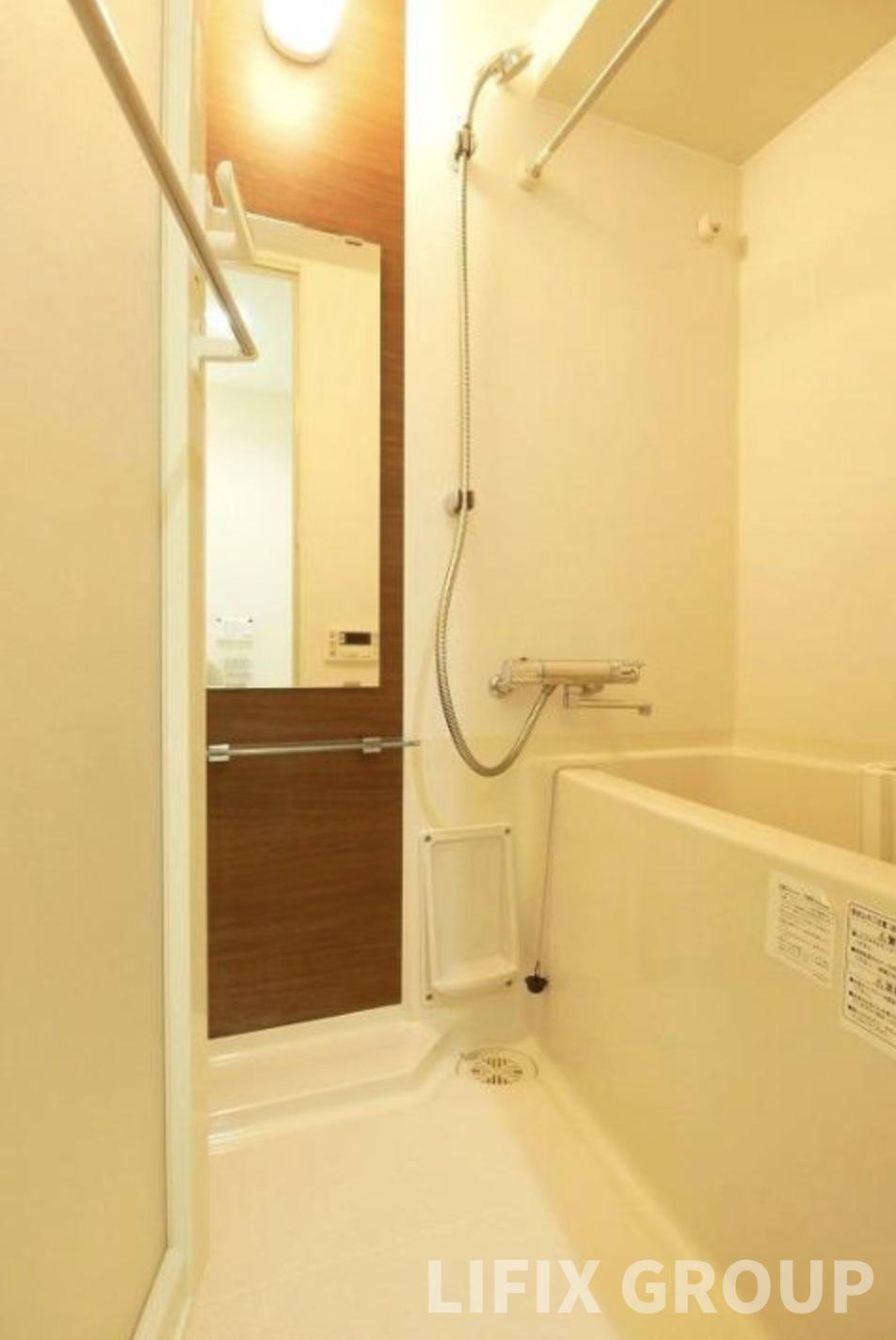 バス・シャワールーム　風呂