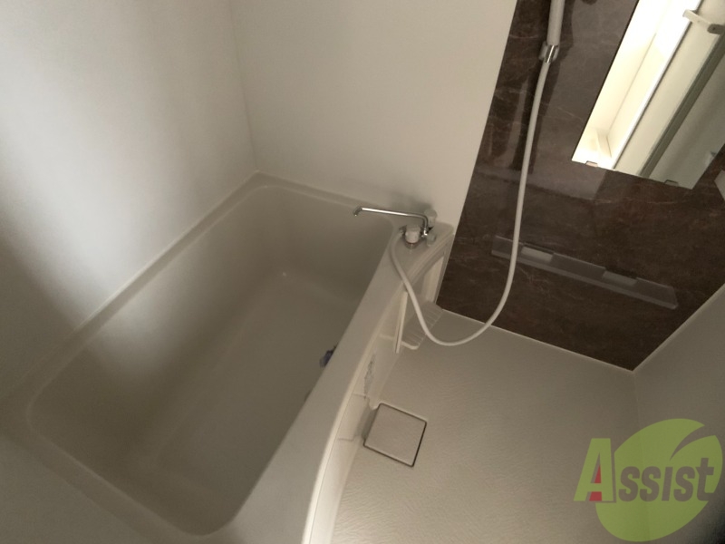 バス・シャワールーム　疲れた日はこちらのお風呂でリラックスしてください。