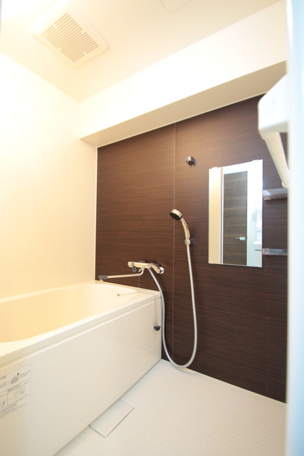 バス・シャワールーム　別室の参考写真です。※現況優先