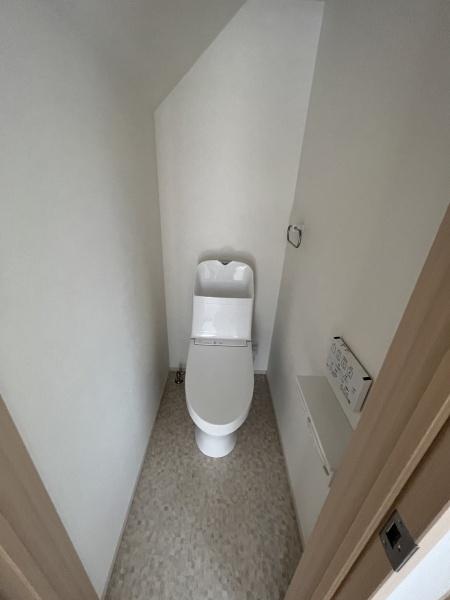 トイレ　ウォシュレット完備