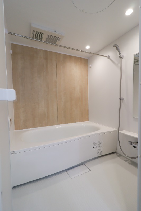 バス・シャワールーム　図面と現状に相違がある場合には現状を優先