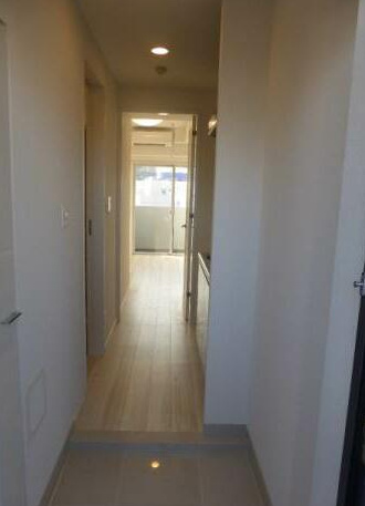 玄関　リヴシティ横濱末吉町