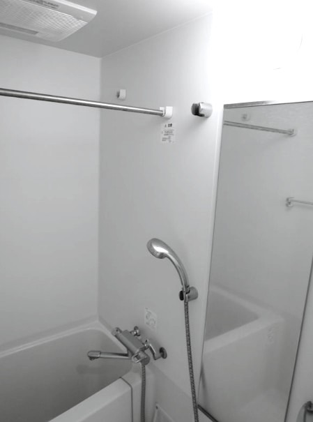 バス・シャワールーム　風呂