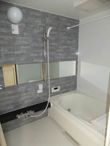 バス・シャワールーム　浴室