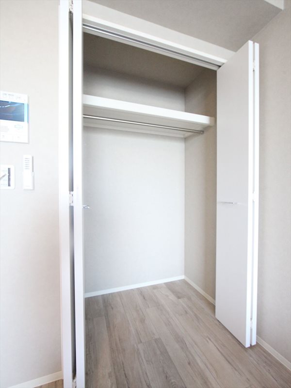 収納　クローゼット（収納充実してます）