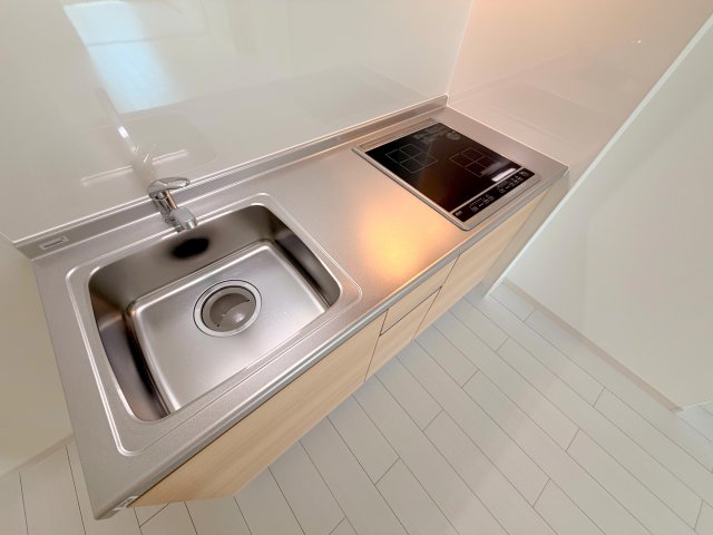 キッチン　ＩＨコンロなのでお掃除らくらく