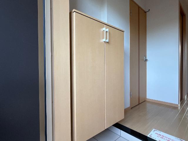 収納　シューズBOX