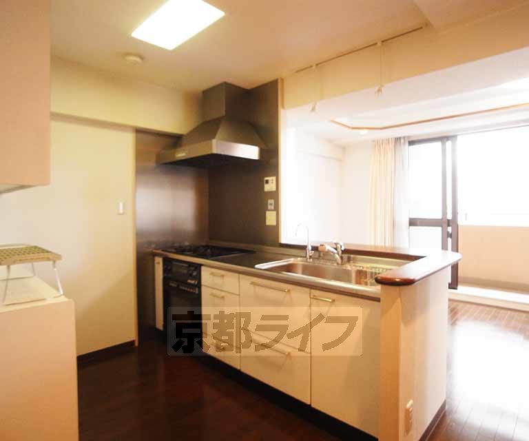 キッチン　４０６号室写真です　カウンターキッチン