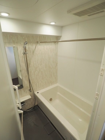 バス・シャワールーム　バス※別部屋参考写真