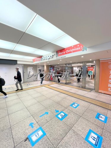 ショッピングセンター　シャポー本八幡（ショッピングセンター）まで250m