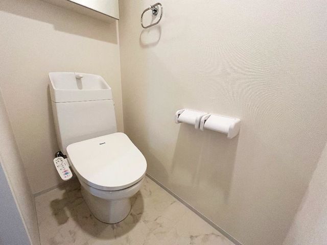 トイレ　※同タイプの写真です。