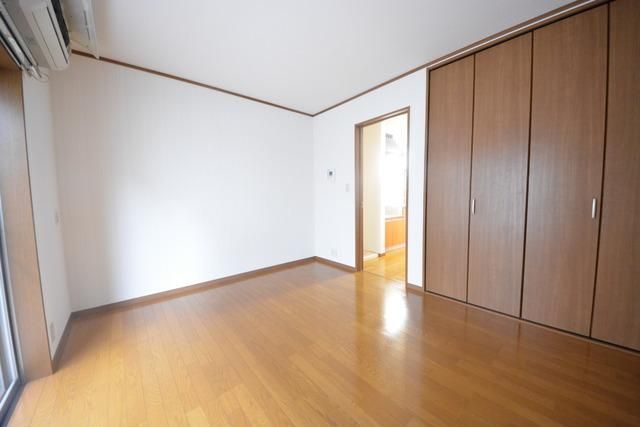 居室・リビング　リビング