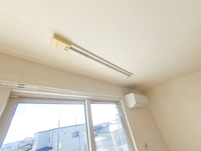 その他設備　室内物干