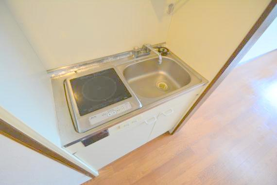 キッチン　ＩＨコンロなのでお掃除らくらく