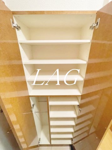 収納　シューズボックスです。