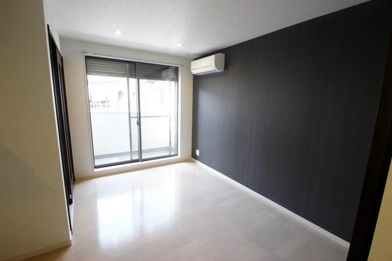 居室・リビング　※別部屋の写真です