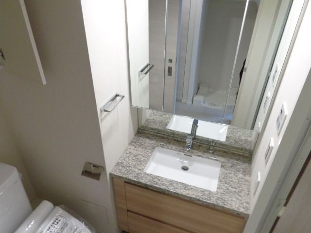 洗面設備　独立洗面台