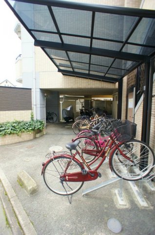 駐車場　駐輪場です