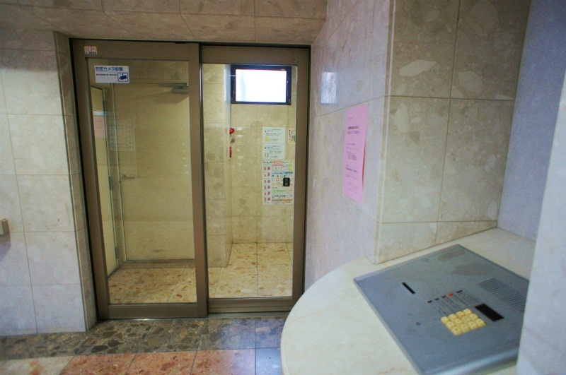 ロビー　清潔なロビーです